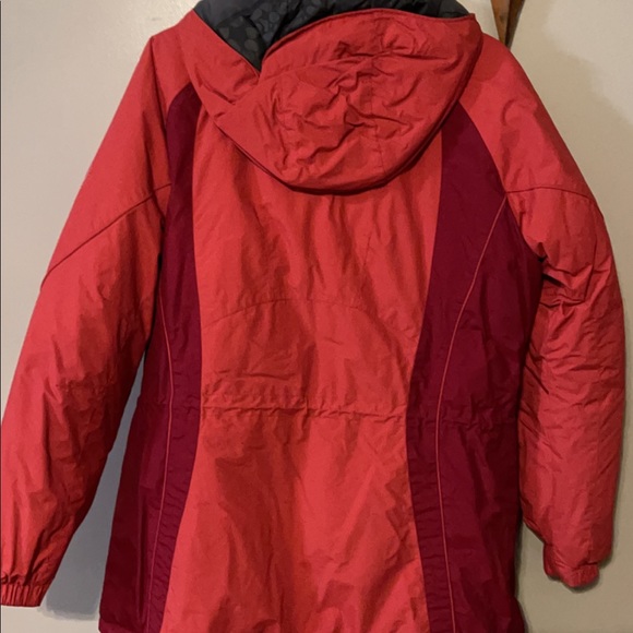 Women's Columbia winter coat - Picture 2 of 3